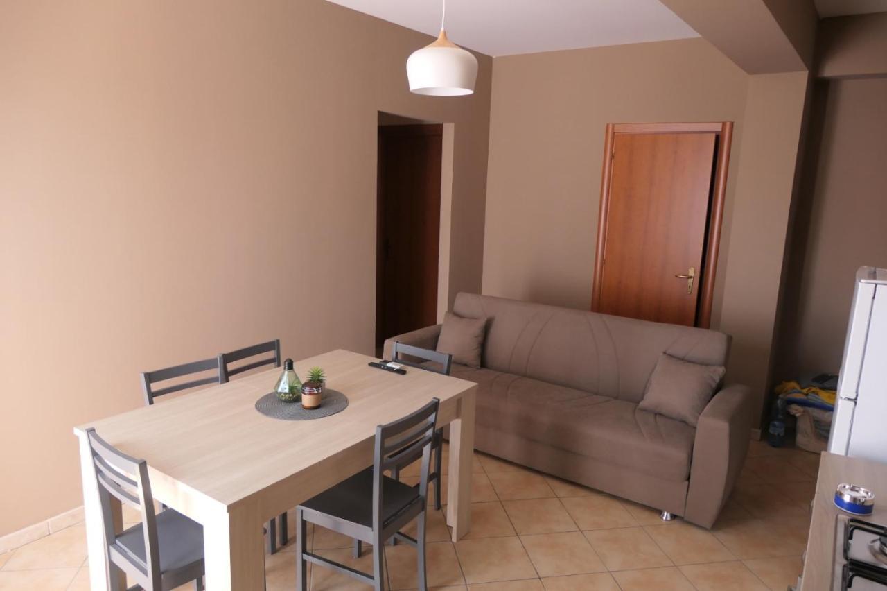 טראפטו Casa Vacanza Accetta מראה חיצוני תמונה